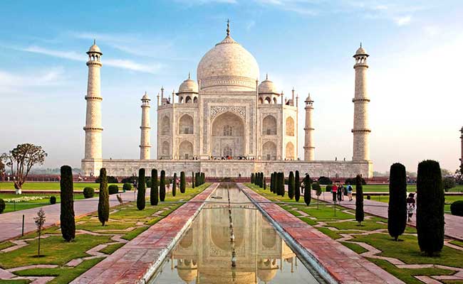 taj-mahal-and-agra-fort-tour-by-car-from-delhi